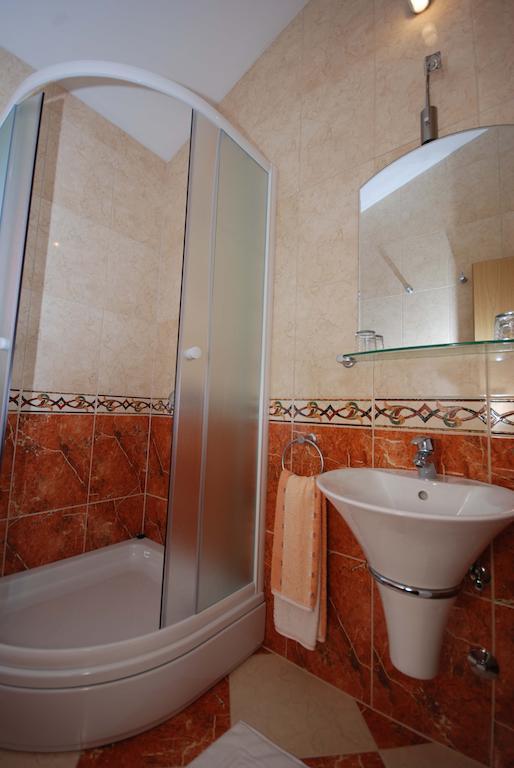 Apartments Stepic トロギール 部屋 写真