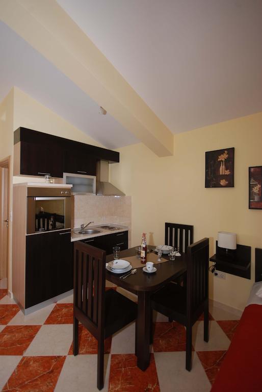 Apartments Stepic トロギール 部屋 写真